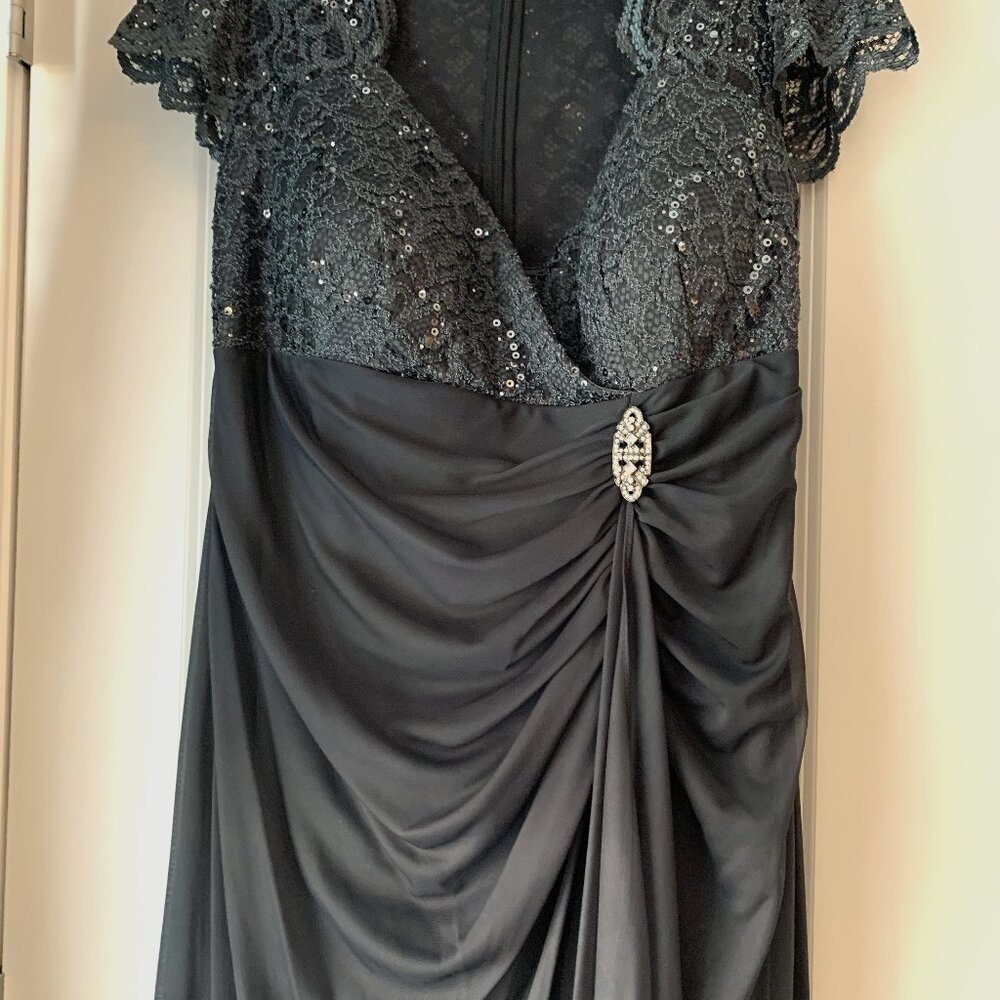 Betsy & Adams  size 16W Gray Gown with sequins dress.